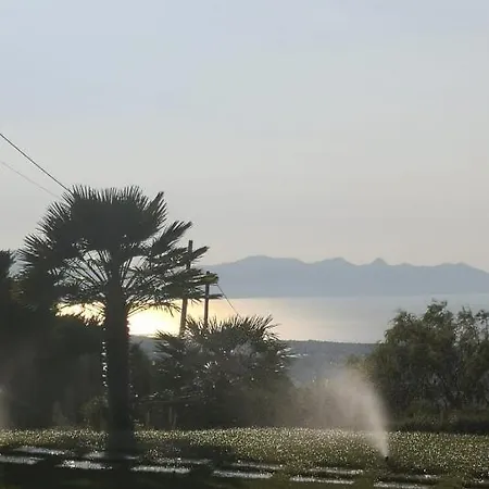 Siciliana Con Piscina E Vista Panoramica Sul Mare